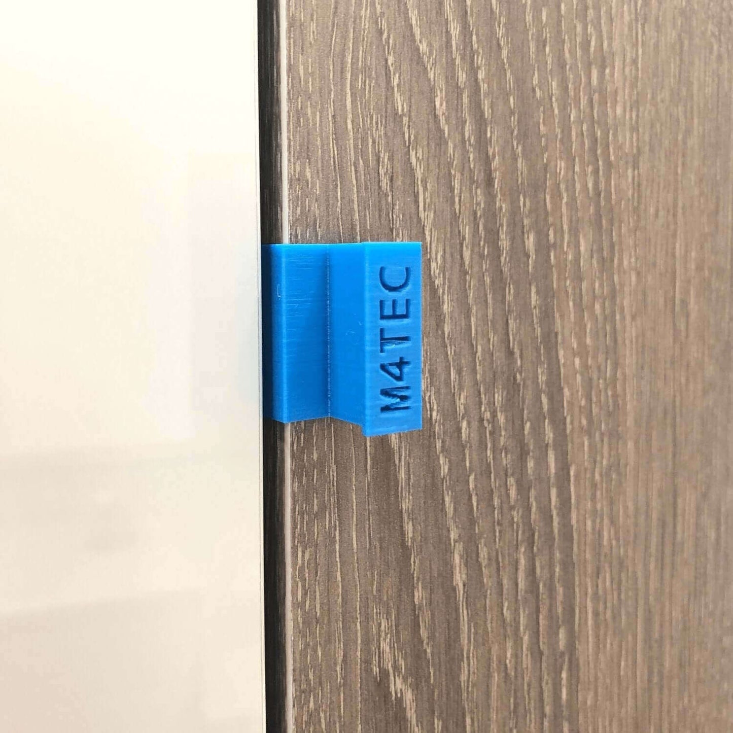 M4TEC T-Pull Handle 18mm Blue - Shop Key Blades & Fixings | Workwear, Power tools & hand tools online - Key Blades & Fixings Ltd